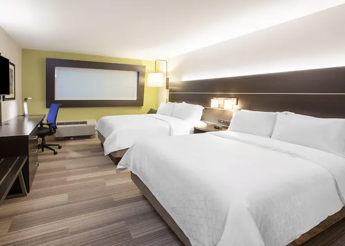 Express & - By Ihg Hotel 3*