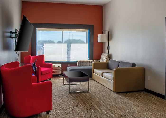 Express & - By Ihg 3* Yorkville