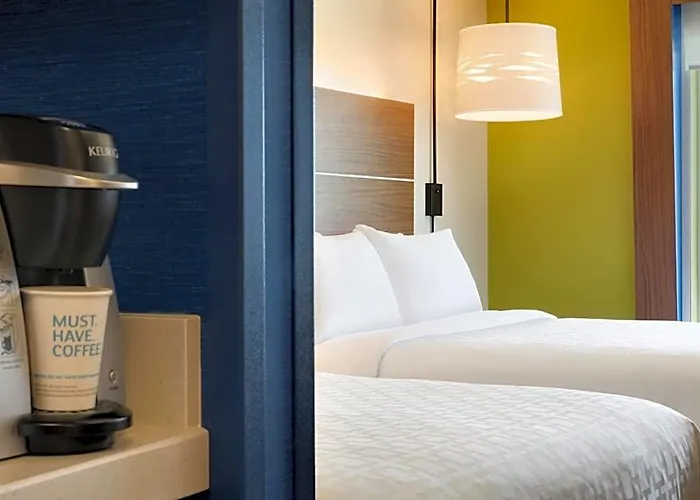 Express & - By Ihg 3*
