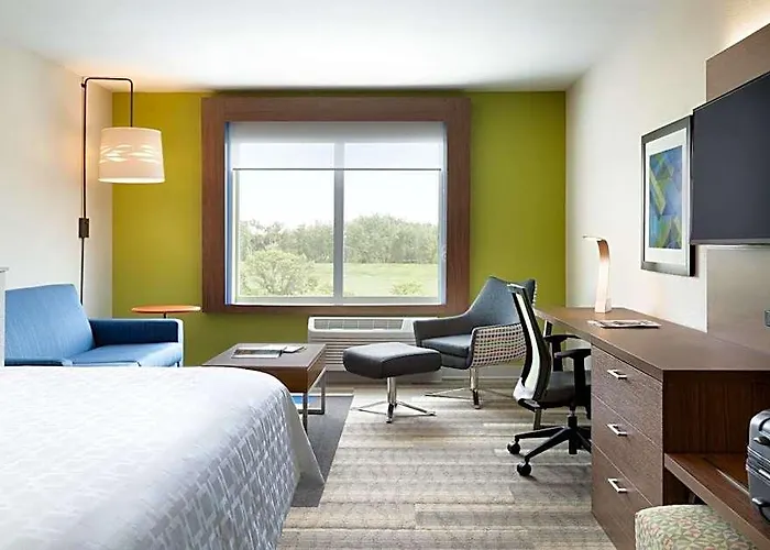 Express & - By Ihg Hotel Yorkville