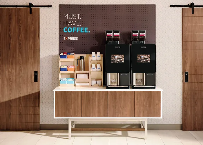 Express & - By Ihg Hotel Yorkville