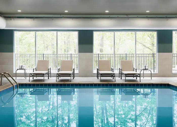 Express & - By Ihg Hotel Yorkville