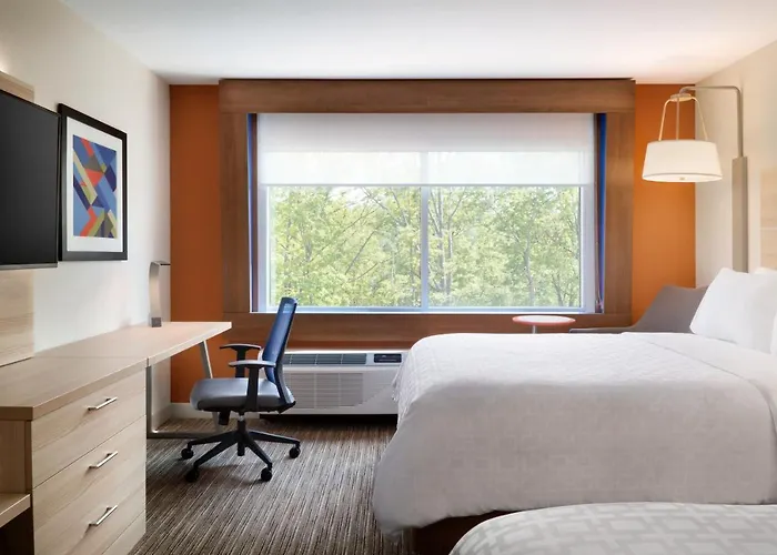 Express & - By Ihg 3* Yorkville